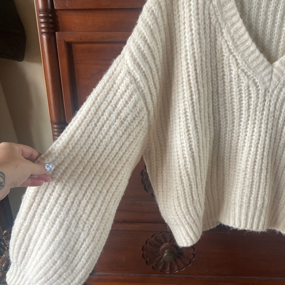 Gianna Bini Sweater - Picture 2 of 6